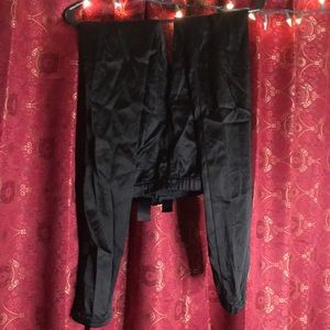 Black super skinny jeggings